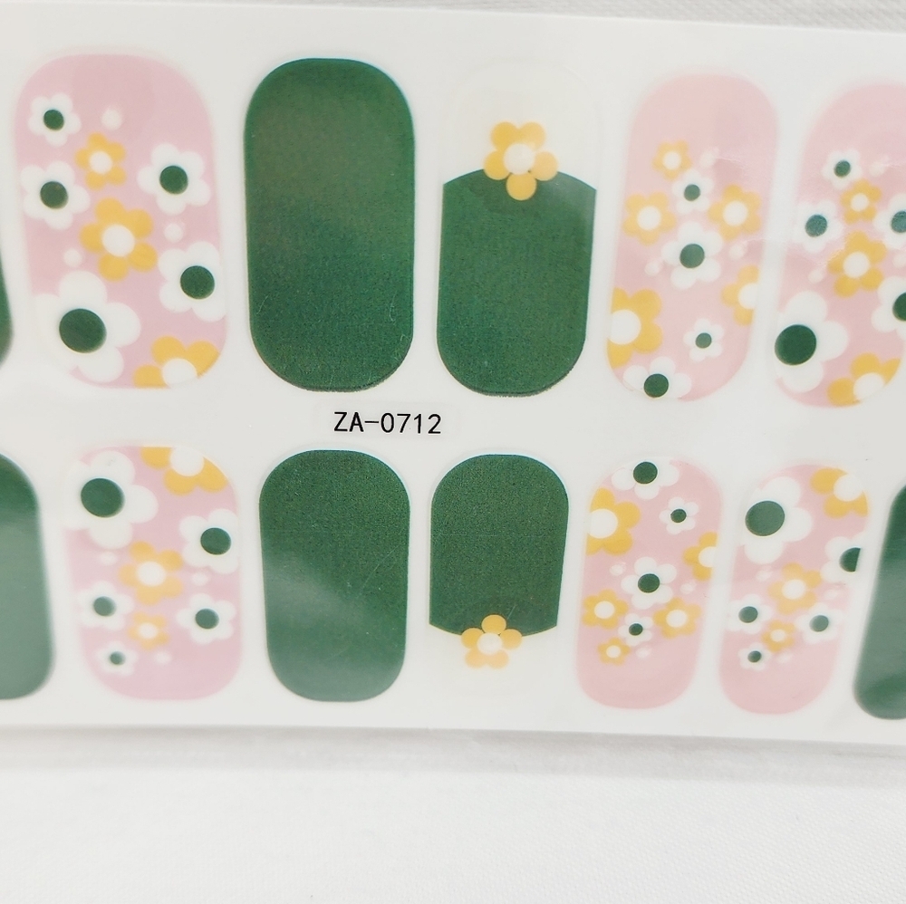 Trendy Self Adhesive Nails Wrap - Picture 4 of 6